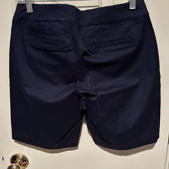 J.Crew Re-Imagined Navy Shorts, Size 2 – Stylish & Versatile Summer Essential - Picture 4 of 4